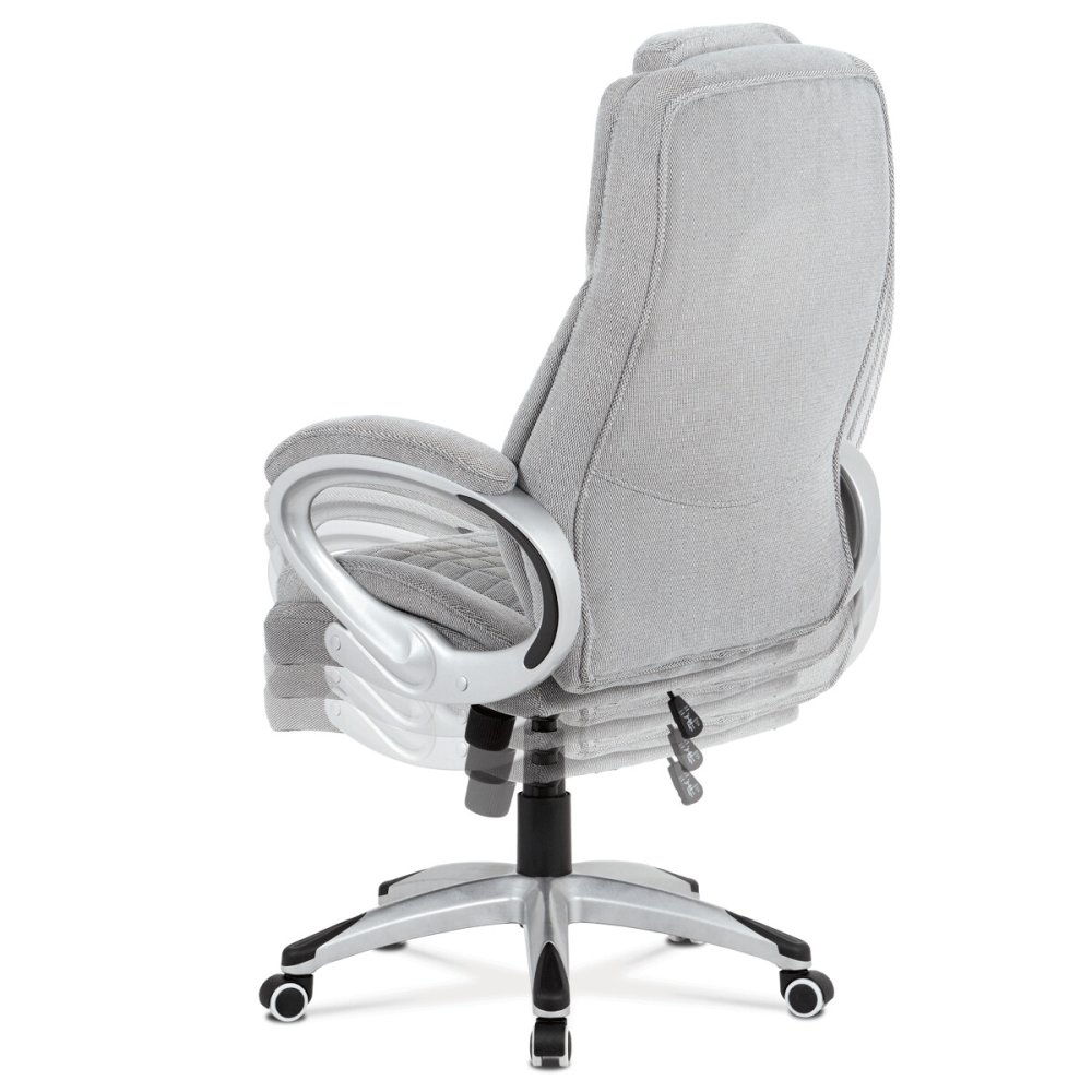Kancelářská židle, šedá látka, kříž plast stříbrný, houpací mechanismus – 51 cm