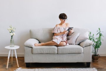 Nábytek pro malé prostory: Jak zařídit garsonku nebo studio